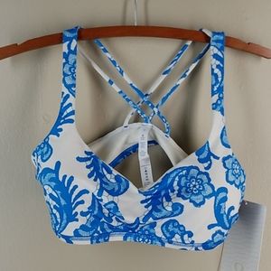 Lululemon Free To Be Bra New 10